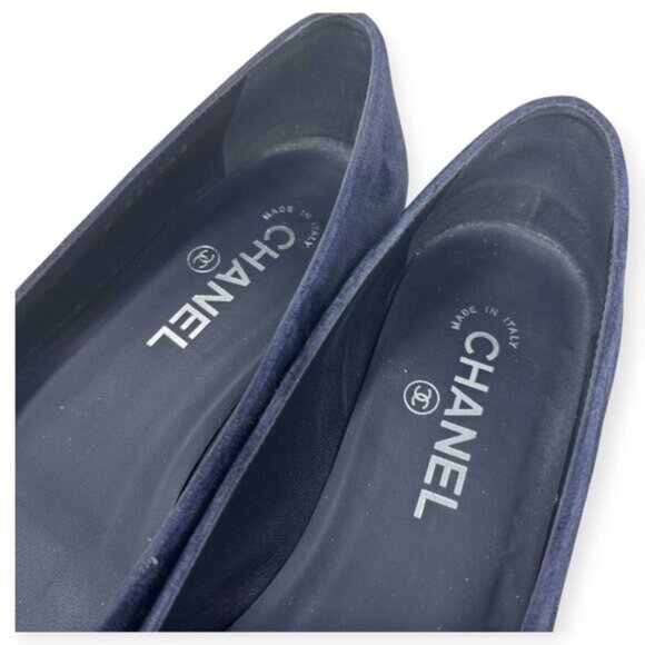 Chanel Navy Blue CC Logo Cap Toe Ballet Flats - Picture 9 of 10